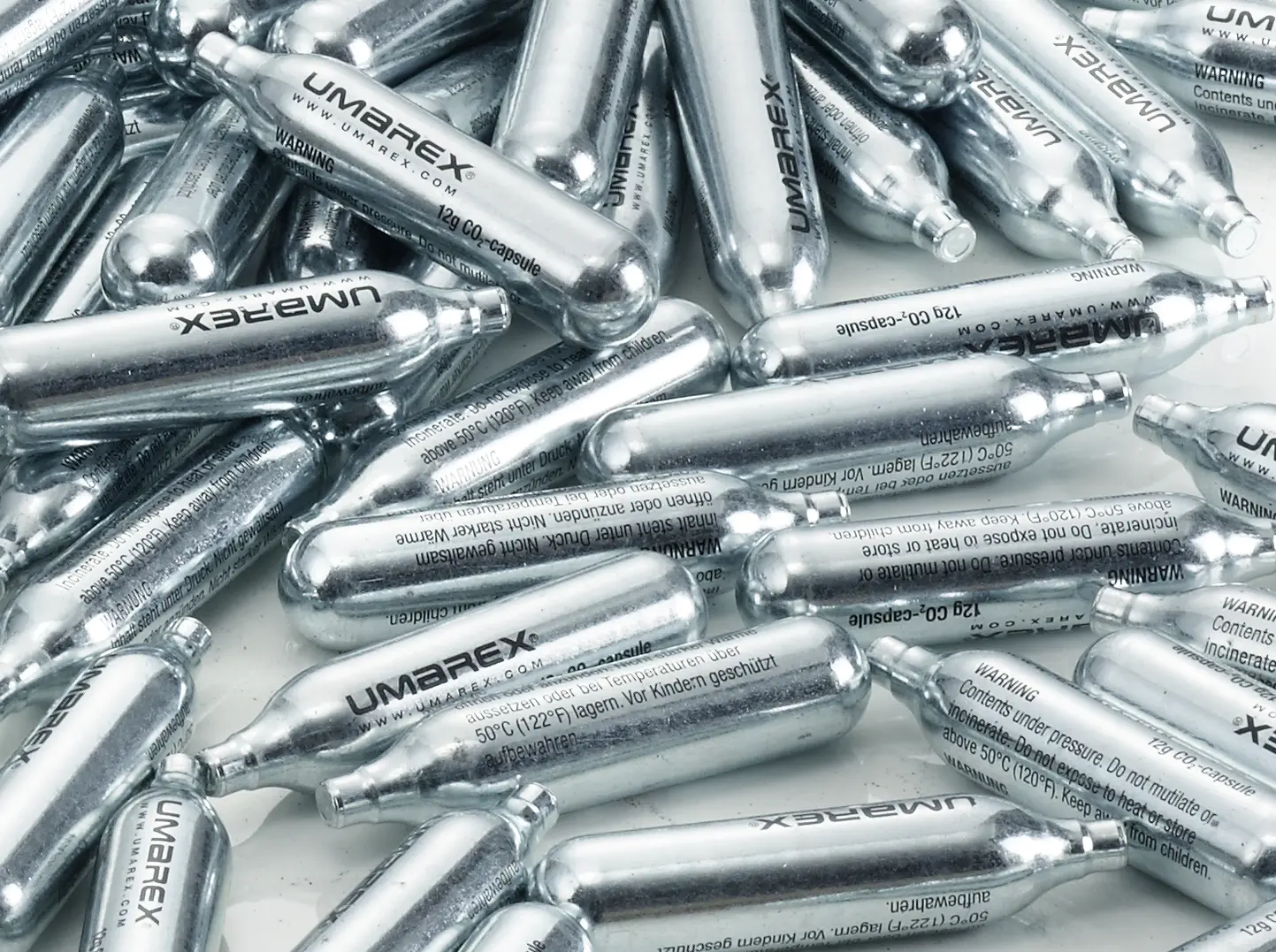 UMAREX 12G CO2 CYLINDERS BULK -500CT 6 12g CO2 cylinders 500 ct. BULK — Gallery image 5